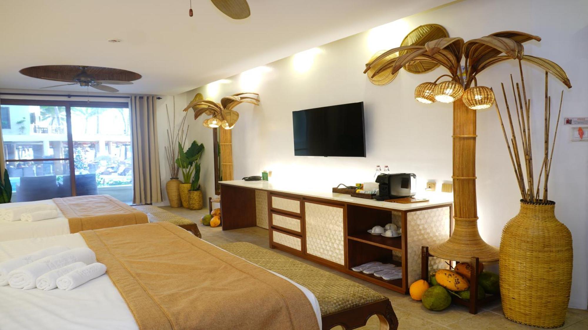 Ambassador In Paradise 5*
